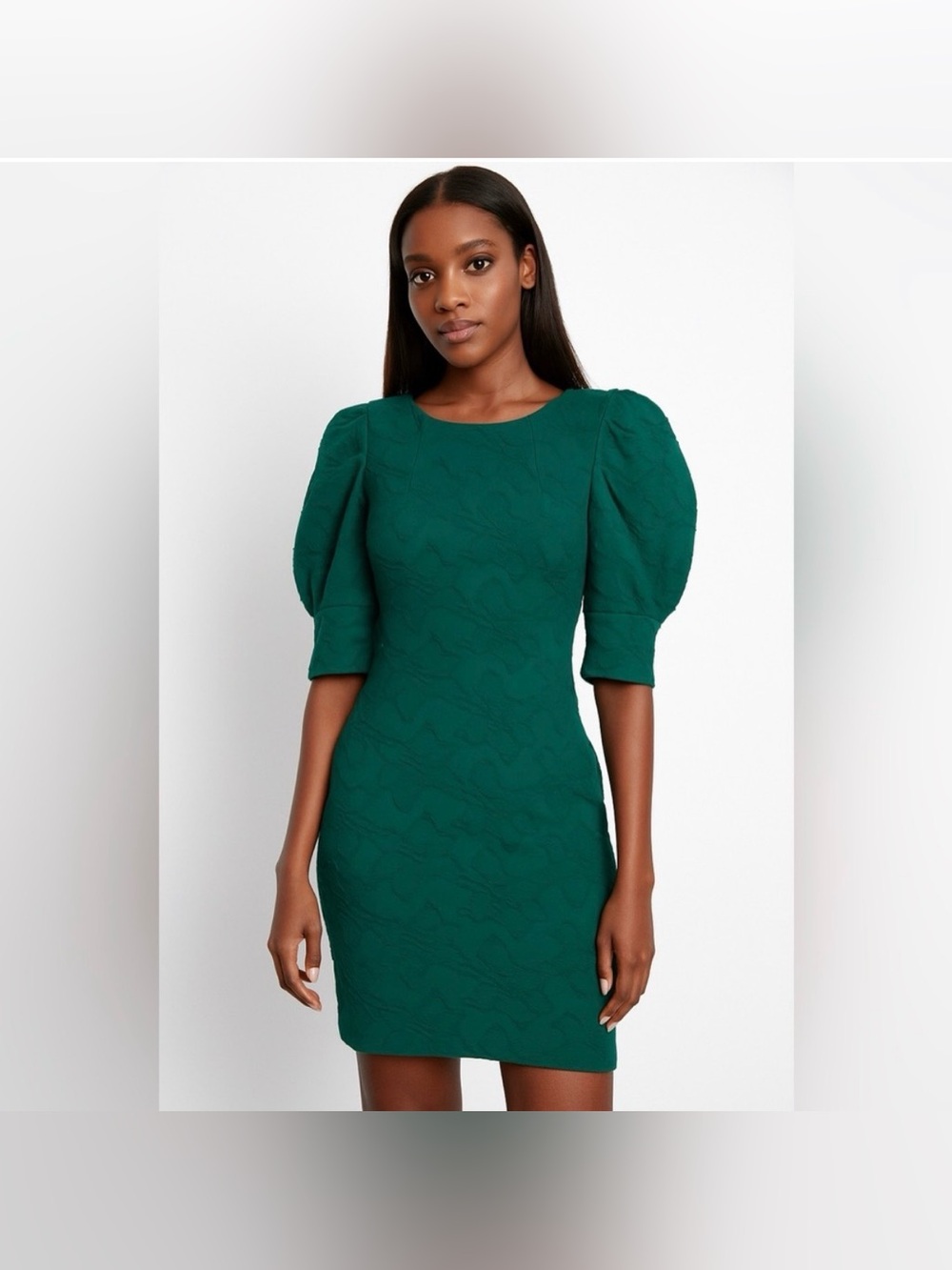 Lilly Pulitzer NWT Knowles
Elbow Sleeve Dress Hosta Green
Knit Pucker Jacquard s